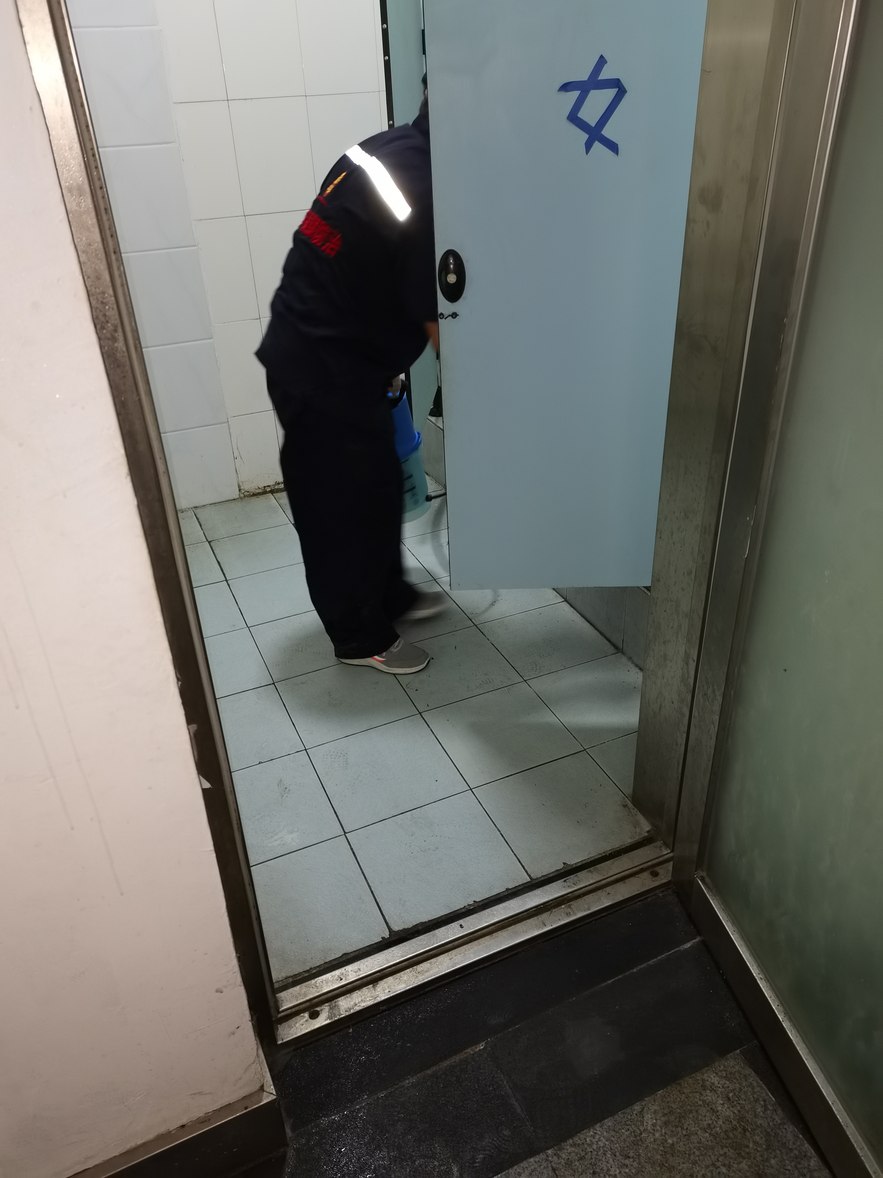 辽宁装备制造学校 
